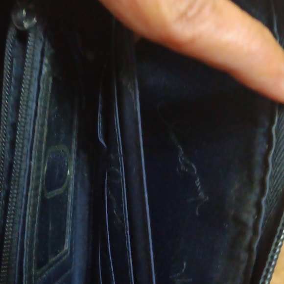 NWOT VERA BRADLEY LONG ZIP WALLET - Picture 6 of 9